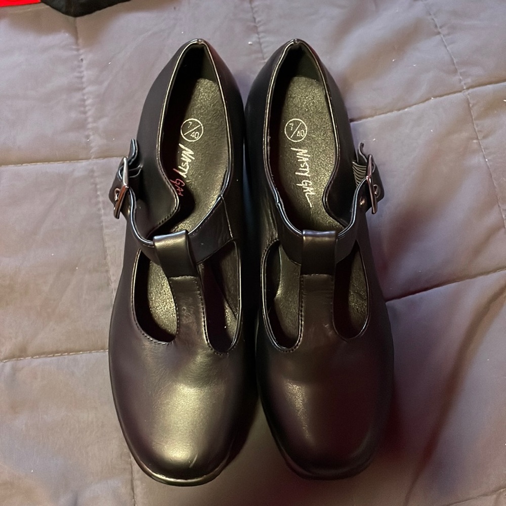 Nasty Gal Black Platform Buckle Comfy Heels Size 7